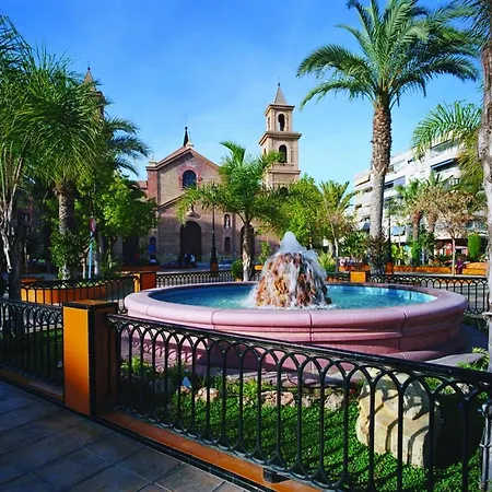 With 3 Bedrooms In With Wonderful City View Balcony And Wifi Appartamento