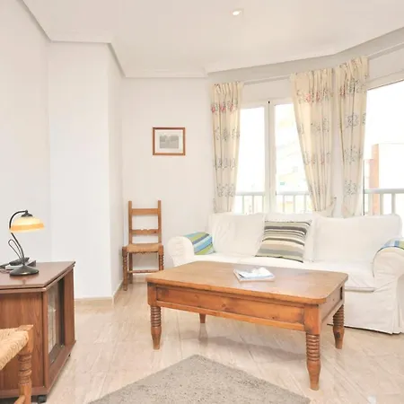 With 3 Bedrooms In With Wonderful City View Balcony And Wifi